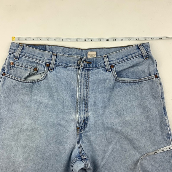 Vintage Levi’s 550 High Waist wedgie fit Jeans - Picture 7 of 9